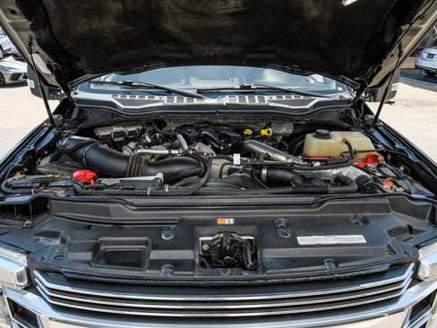 Used 2018 Ford F350 Limited w/ FX4 4x4 Off Road Package image 57