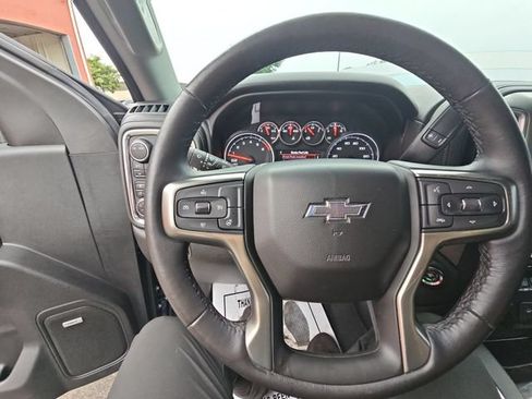 Used 2021 Chevrolet Silverado 1500 LT Trail Boss w/ Convenience Package II AWD/4WD image 36