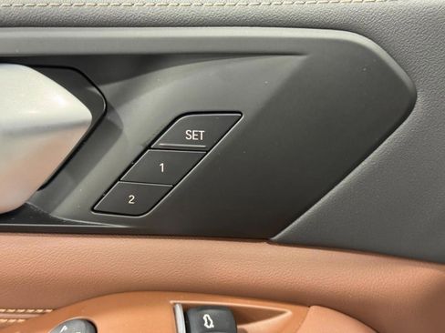 Certified 2025 BMW X5 xDrive40i image 15