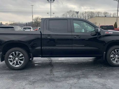 Certified 2025 Chevrolet Silverado 1500 RST image 9