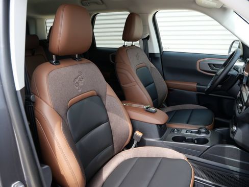 New 2026 Ford Bronco Sport Outer Banks w/ Outer Banks Tech Package+ AWD/4WD image 19