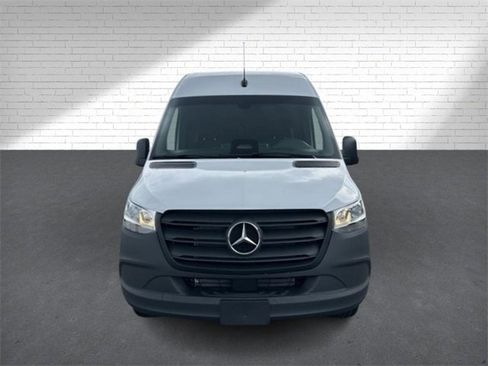 New 2025 Mercedes-Benz Sprinter 2500 image 2