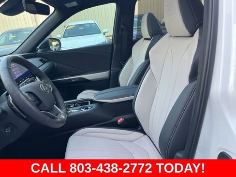Used 2025 Lexus TX 350 AWD w/ Technology Package image 8