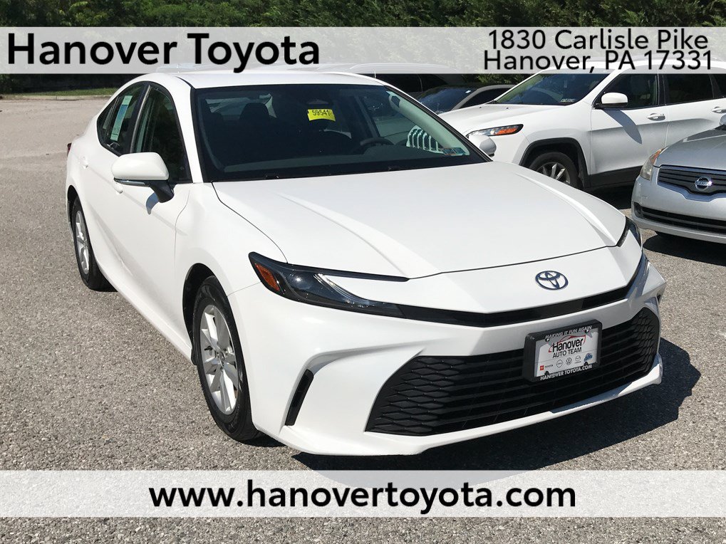 Certified 2025 Toyota Camry LE FWD image 1