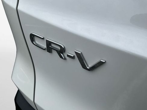 Used 2024 Honda CR-V EX-L image 18