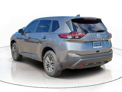 Used 2021 Nissan Rogue S FWD image 4