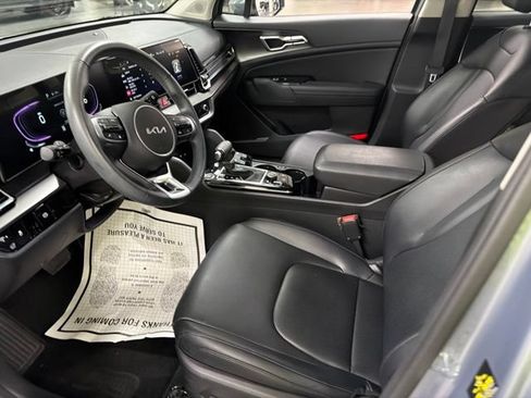 Used 2025 Kia Sportage EX w/ Premium Package AWD/4WD image 15