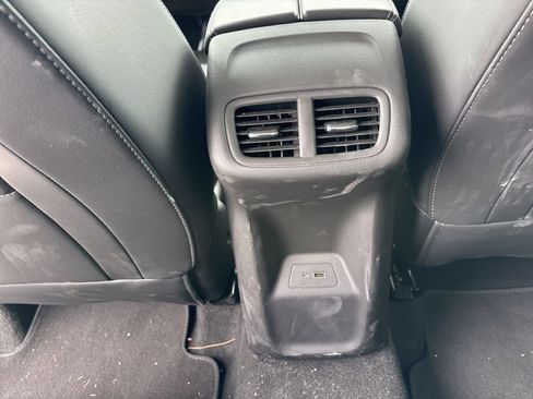 Used 2024 Buick Envision Preferred AWD/4WD image 30