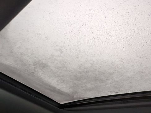 New 2026 Land Rover Discovery Limited Edition image 22