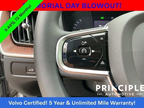 Certified 2023 Volvo XC60 B5 Plus w/ Climate Package AWD/4WD image 23