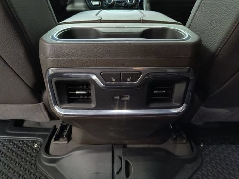 Used 2024 GMC Sierra 2500 Denali w/ Denali Reserve Package AWD/4WD image 25