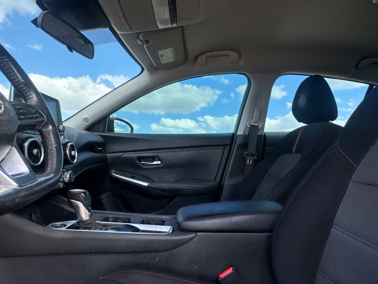 Certified 2024 Nissan Sentra SR FWD image 40