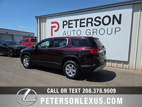 Used 2017 GMC Acadia SLE FWD image 6