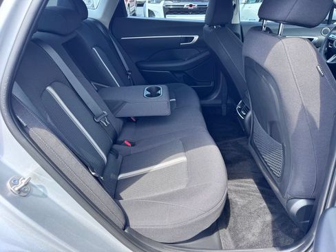 Used 2025 Hyundai Sonata SEL FWD image 27