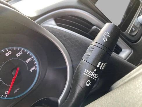 Used 2020 Chevrolet Malibu LS FWD image 23