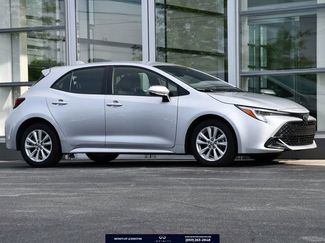 Used 2023 Toyota Corolla SE FWD video 1