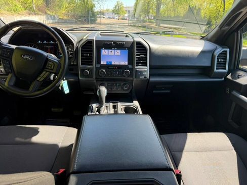 Used 2019 Ford F150 XLT w/ Equipment Group 302A Luxury AWD/4WD image 30