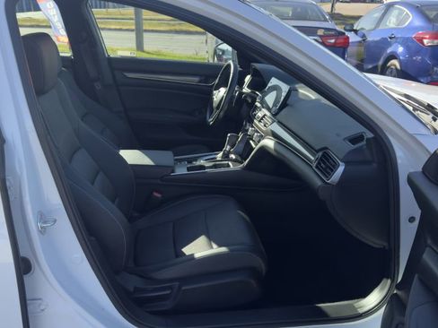 Used 2022 Honda Accord Sport image 25