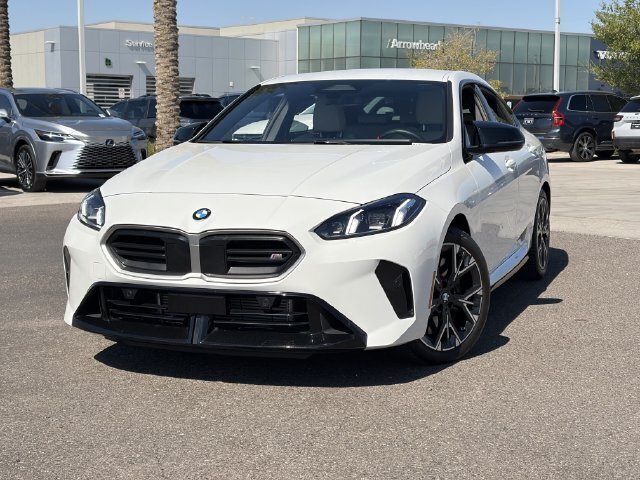 Used 2025 BMW M235i xDrive AWD/4WD image 4