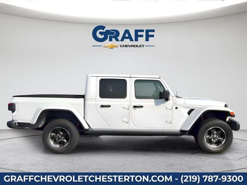 Used 2021 Jeep Gladiator Rubicon AWD/4WD image 9