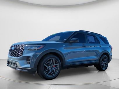 Used 2025 Ford Explorer ST-Line w/ Premium Package
