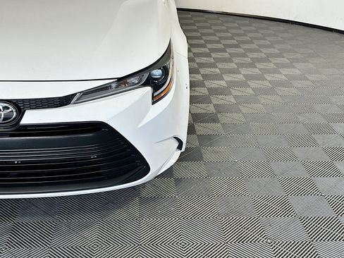 Certified 2024 Toyota Corolla LE FWD image 9