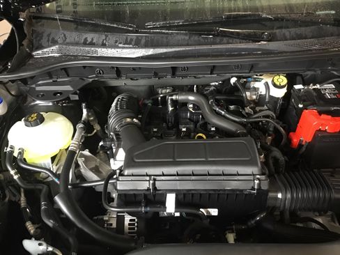 Used 2024 Ford Escape Active w/ Tech Pack #1 AWD/4WD image 13