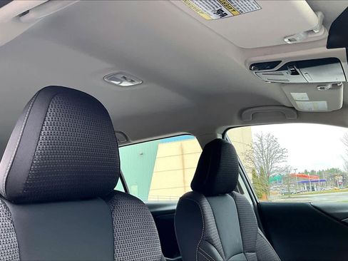 Used 2025 Subaru Outback image 14