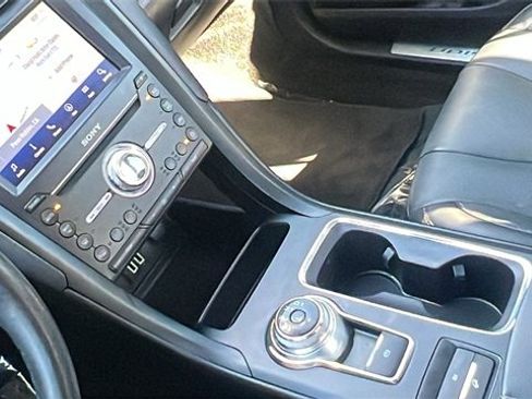 Used 2020 Ford Fusion Energi Titanium image 30