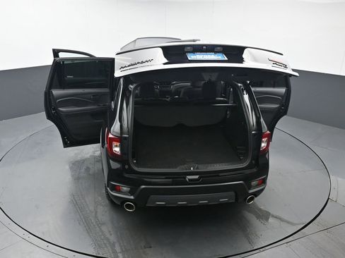 Certified 2022 Honda Passport TrailSport image 55