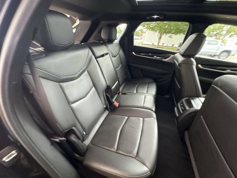 Certified 2023 Cadillac XT5 Premium Luxury AWD/4WD image 28