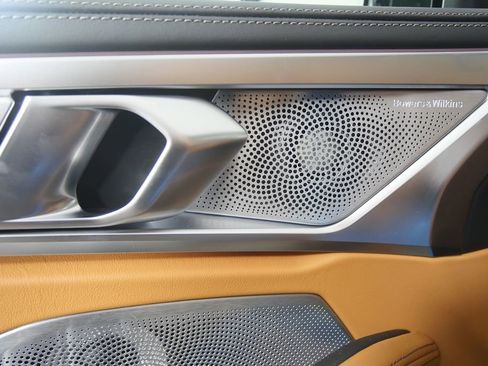 New 2026 BMW 840i Convertible image 11