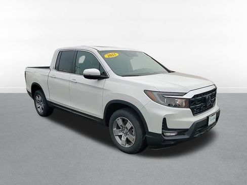 New 2025 Honda Ridgeline RTL image 3