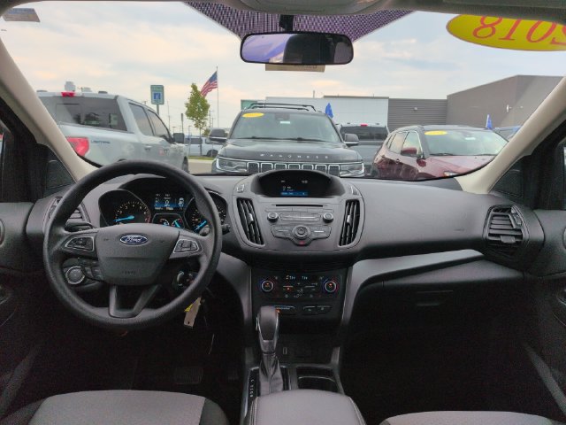 Certified 2018 Ford Escape SE FWD image 25