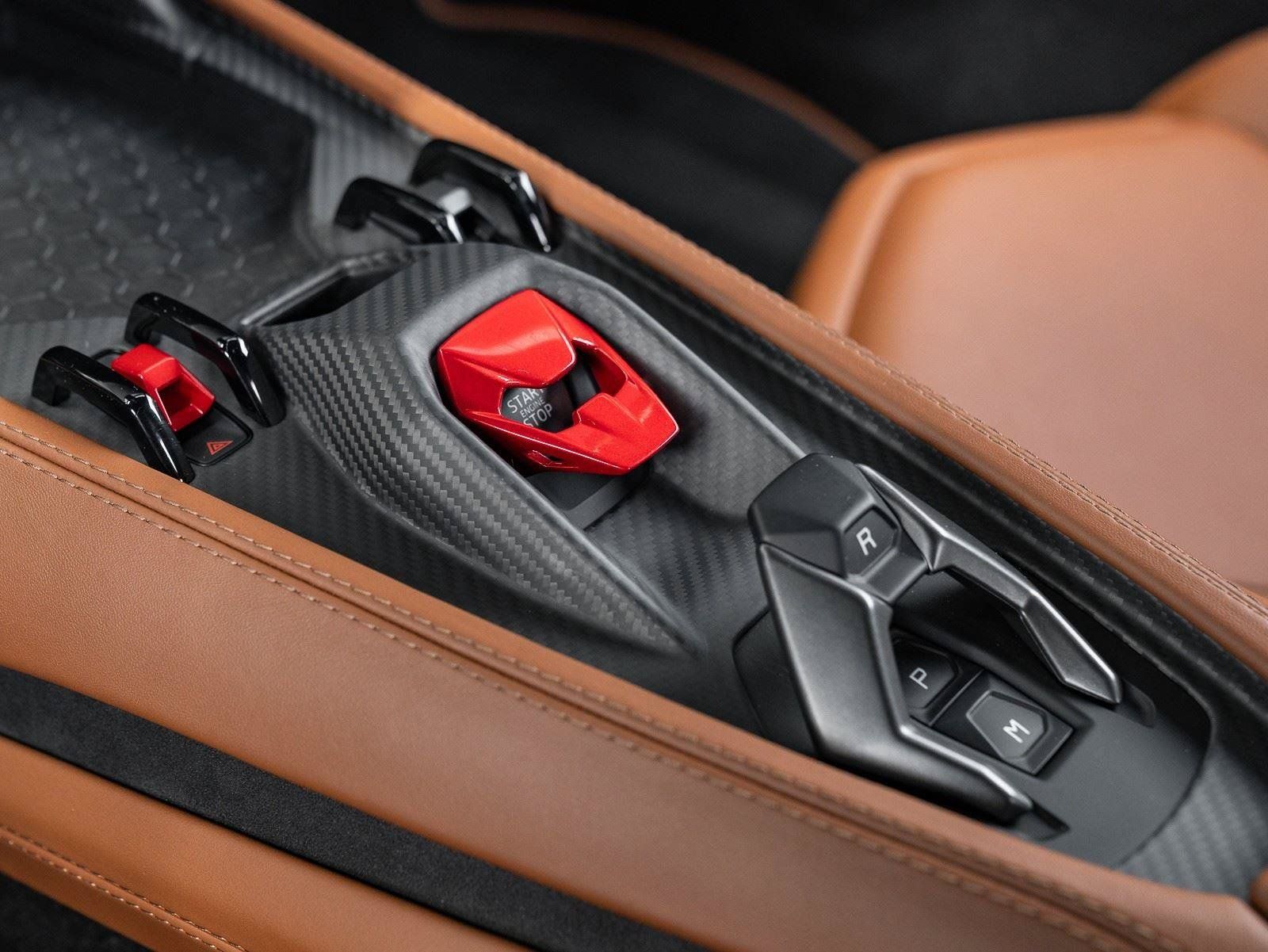 Used 2024 Lamborghini Revuelto AWD/4WD image 29