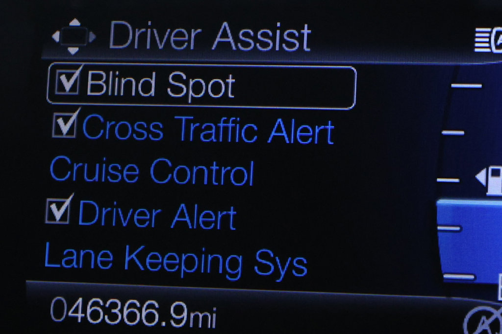 Used 2023 Ford Edge SEL AWD/4WD image 21