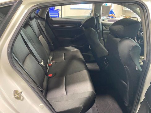 Used 2019 Honda Accord EX image 16