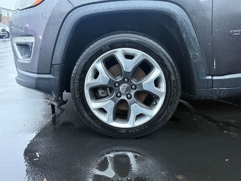 Used 2018 Jeep Compass Limited w/ Navigation Group image 9