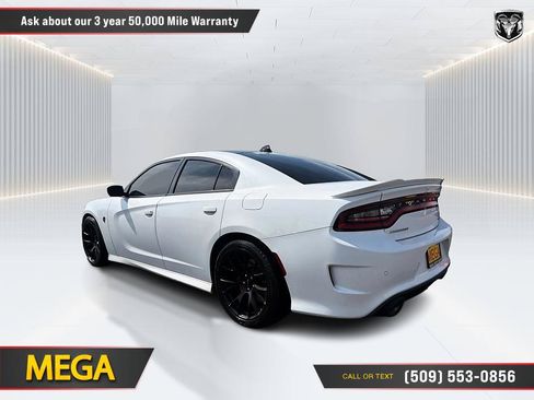 Used 2016 Dodge Charger SRT Hellcat w/ Harman/Kardon Audio Group RWD image 9