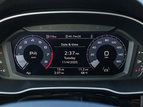 Used 2025 Audi Q3 2.0T Premium w/ Convenience Plus Package AWD/4WD image 40