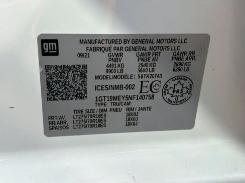 Used 2022 GMC Sierra 2500 SLE w/ SLE Convenience Package AWD/4WD image 32
