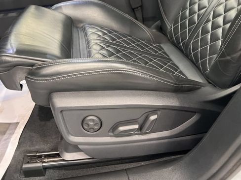 Used 2024 Audi SQ5 Premium Plus w/ Premium Plus Package AWD/4WD image 10