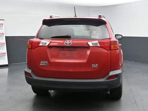 Used 2015 Toyota RAV4 XLE image 8