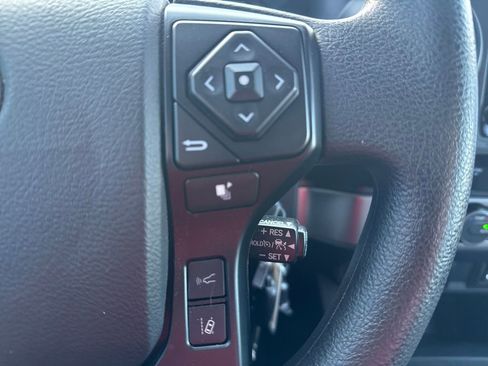 Used 2023 Toyota Tacoma SR RWD image 15