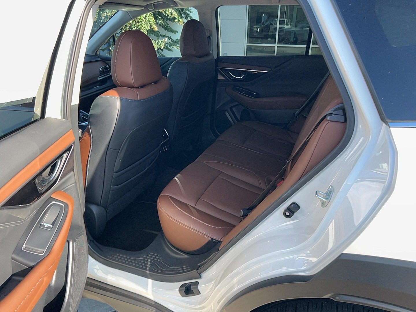 Certified 2024 Subaru Outback Touring XT AWD/4WD image 6