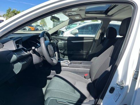 Used 2018 Honda Civic EX image 6