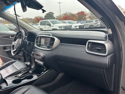 Used 2019 Kia Sorento EX w/ EX Touring Package image 30