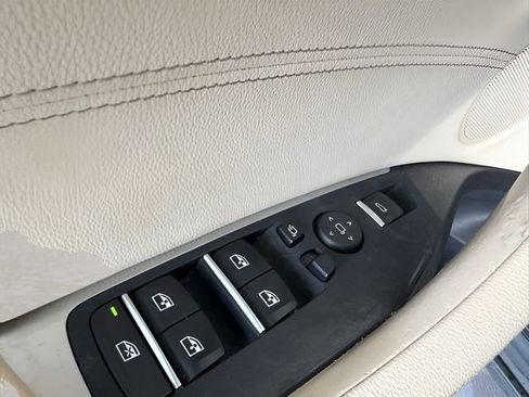 Used 2019 BMW X3 xDrive30i w/ Premium Package image 16