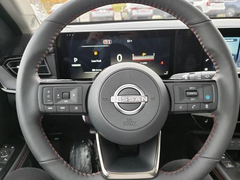 New 2026 Nissan Kicks SR image 21