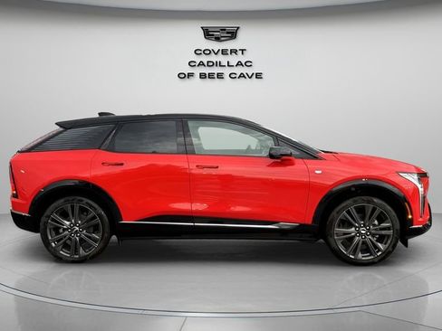 New 2026 Cadillac Optiq Sport 2 image 11